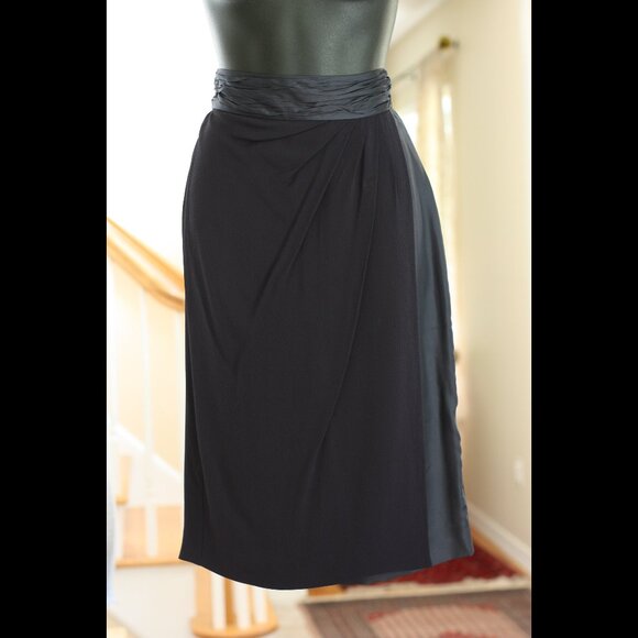 PRADA 2009 Navy Blue Skirt with Ruching at Waist
